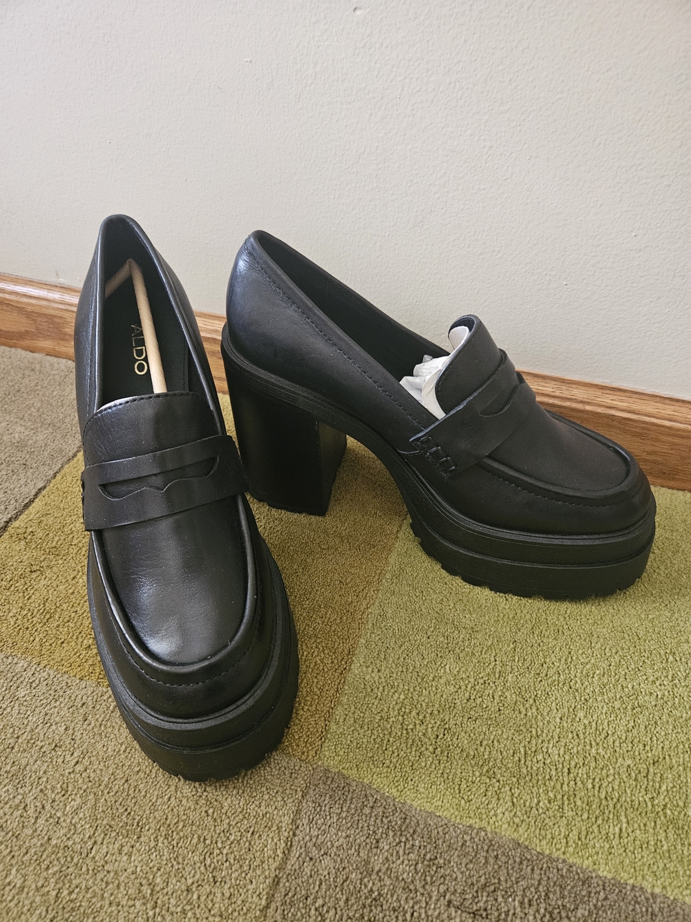 New ALDO Sz 9 Black Chunky Platform Loafers for Women Y2K